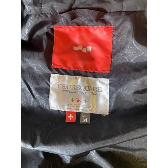 Four Square Hooded Snow Board Outerwear Jacket - Picture 7 of 8